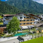Szálloda Pongauerhof 4*