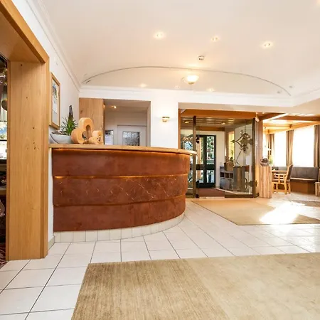 Otel Pongauerhof Flachau