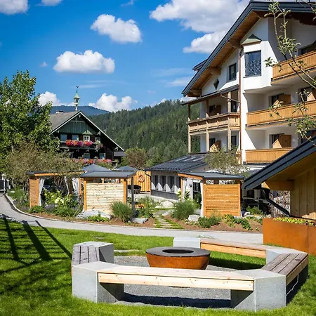 Otel Pongauerhof Flachau